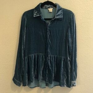 Sundance Silk Velvet Long Sleeve Top in Blue
